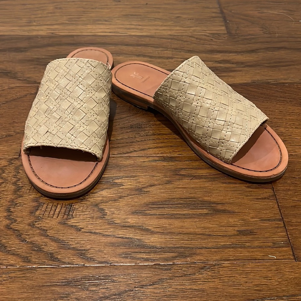 Frye Robin Woven Slide - Cream Size 7